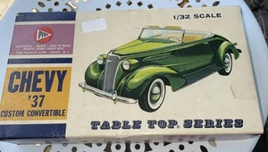 PYRO 37 1937 CHEVY CONVERTIBLE 1/32 PRECINTADO 299-60 - Imagen 1 de 3