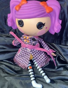 2009 LALALOOPSY 13" DOLL PEANUT BIG TOP/BEA SPELLS A LOT & PLAID RAINCOAT - Picture 1 of 6