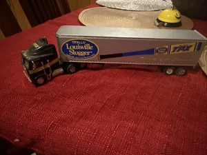 Liberty Classics 1/64 Kenworth K100E Cabover Highway Tractor & Semi Trailer Bank - Picture 1 of 4