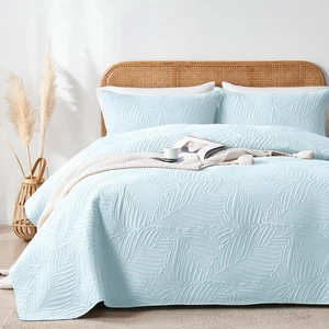 King Quilt Bedding Set Lightweight Soft Aqua Blue Bedspread Coverlet with Lea... - Picture 1 of 8