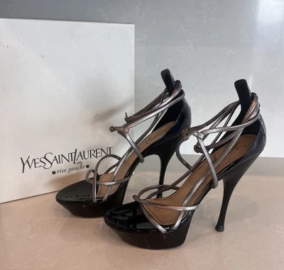 Sandalias de tacón Yves Saint Laurent Rive Gauche charol azul marino 38,5 YSL Foto 1 de 4