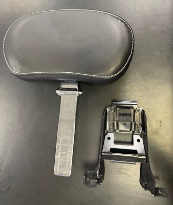 Respaldo Indian Motorcycle Rider Chieftain Roadmaster Springfield Chief negro Foto 1 de 4