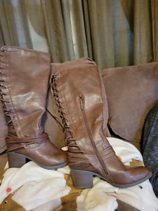 Candies Cacongo Brown Knee High Boots Size 8.5 Back Lace Up Side Zipper - Picture 1 of 6