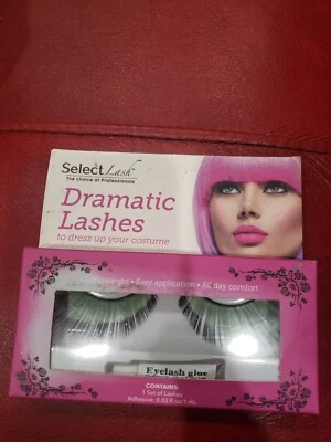 DRAMATIC LASHES. Extensions Stylish and easy Application 1 pair of lashes. #glue - Image 1 of 2