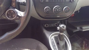 2017 18 19 Kia Soul Temperature Control w/ AC | Manual Controls - Picture 1 of 9
