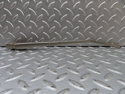 ♙��20409� Mercedes-Benz W114 280CE cupé limpiaparabrisas brazo lado derecho Foto 1 de 4