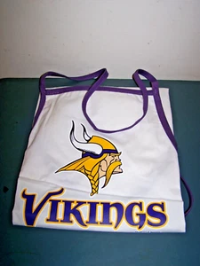 NOS MCARTHUR MINNESOTA VIKINGS NFL TEAM SPORTS FAN APRON - Picture 1 of 3