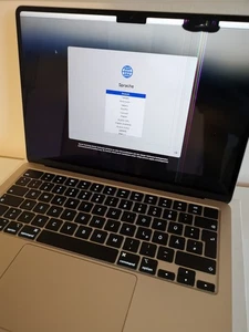 Apple MacBook Air 2022 13,6" (512GB SSD, M2, 8GB) Laptop - Polarstern - Bild 1 von 5