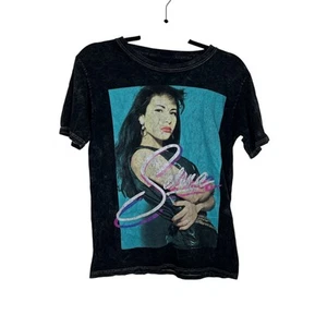 Selena Grafik Kurzarm T-Shirt Größe Small - Bild 1 von 3