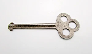 Vintage Old Original Yale & Towne Flat Stamped Steel Key Usa Stamford - Picture 1 of 5