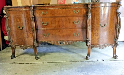 Mesa Buffet Antigua, Provincial Francesa, circa 1920, 3 cajones/2 armarios 6'L Foto 1 de 4