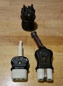 Gerätestecker Netzstecker Bakelit + Keramik 230Volt - Bild 1 von 13