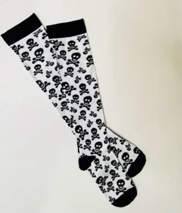 New one pair Pirate Crossbone Compression Sports Socks - Picture 1 of 1