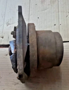 International Harvester 304 345 392 V8 Water Pump - Picture 1 of 3