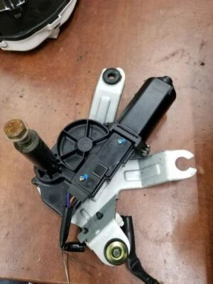 04-09 NISSAN QUEST REAR WIPER MOTOR  - Image 1 of 3