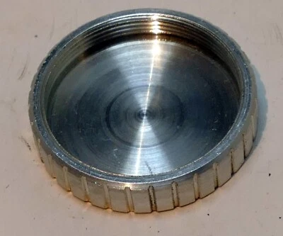 25mmRear lens cap for Bolex Bell & Howell threaded screw in - Image 1 of 4