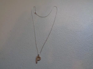 Collar de plata 925 con cadena colgante letra P 17 pulgadas peso 1,5 gramos usado - Imagen 1 de 16