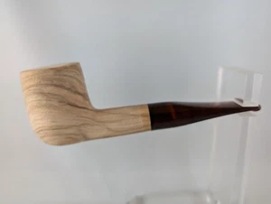 Volkan Pipes, sandblast natural Olive Pfeife - Pipe with Meerschaum inlay (1) - Picture 1 of 6
