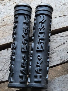 Nos Rare Haro Grips Old School BMX Master Sport Freestyle mid school team haro - Picture 1 of 4