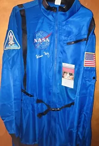 TUTA SPAZIALE WARREN HOBURG FIRMATA AUTOGRAFATA ASTRONAUTA NASA SPACEX JSA COA #2 - Foto 1 di 2