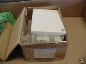 Panasonic N210RYBX24V4 Caja de Relé MV2C Lengüeta Relé Nuevo > - Picture 1 of 1