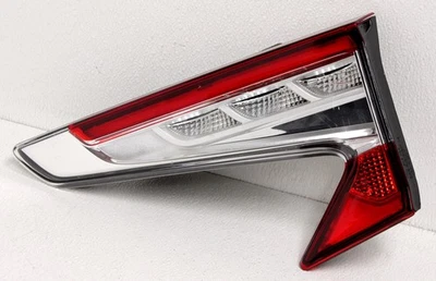 OEM Acura RDX Right Passenger Side Tail Lamp 34150-TJB-A01 Lens Crack - Image 1 of 4