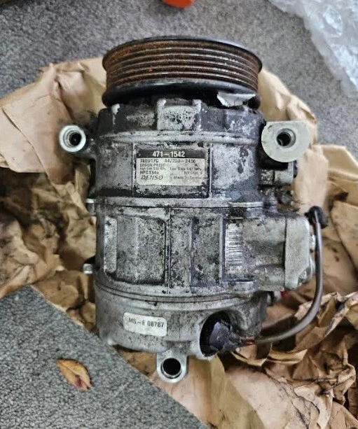 2006-2011 BMW 525i 528i  530i Air Conditioning A/C AC Compressor OEM 06 07 08 09 - Image 1 of 1