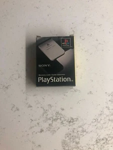 MEMORY CARD SONY  PLAYSTATION 1 CON SCATOLA ORIGINALE E FOGLI COME NUOVA - Foto 1 di 12