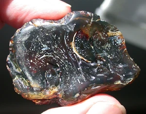 Beautiful Deep Purple Red AMBER Fossil Gemstone Large 17 gram Piece - Picture 1 of 8