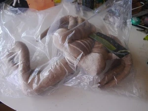 Thinkgeek Alien Facehugger Poseable Plüsch - Bild 1 von 3