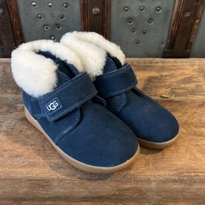 Toddler’s Navy Blue Suede Sheep Fur UGG Booties, Size 10 - Picture 1 of 8