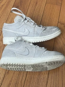 Boys Unisex Kids Nike Jordan 1 Low SE Craft Pale Ivory (GS) Size 4Y - Picture 1 of 6
