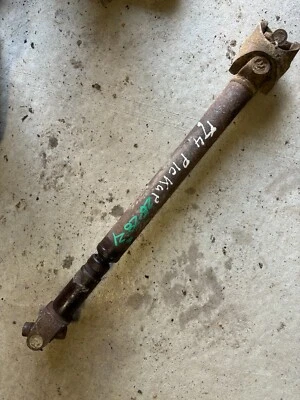 1973 1981 1987 88 CHEVROLET GMC K20 K10 K1500 FRONT DRIVESHAFT 26"-28" USED OEM - Image 1 of 4