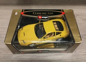 Bburago Burago 1:18 FERRARI 550 MARANELLO 1996 AMARILLO En Metal cod. 3354 MIB - Imagen 1 de 1