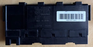 Relé de integración híbrido Toyota Prius 2004-2009 original unidad B 82641-47010 - Imagen 1 de 9