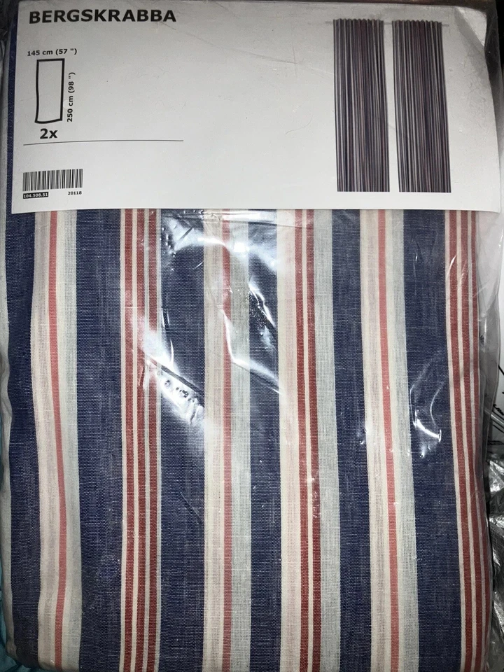 Шторы IKEA BERGSKRABBA 2 панели (1 пара) синий, красный полоски 57 «x 98» новый - Изображение 1 из 1