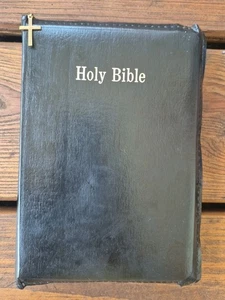 Vintage Bible 1972 Kjv Red Letter Edition Nelson Zipper Holy Bible - Picture 1 of 6