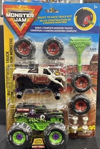 MONSTER JAM GRAVE DIGGER ,ZOMBIE 1:43 MECHANIX BUILD & RE-BUILD 2 Pack 2025 New - Picture 1 of 4