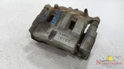 Jeep Cherokee 2019 pinza de freno delantera izquierda AWD Foto 1 de 4