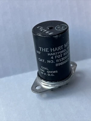 HART MFG. R130B1P1C607 4PDT RELAY 300 OHMS 28 VDC  (untested) - Image 1 of 4