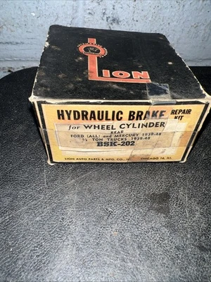 Kit de reparación de frenos hidráulicos Lion 1939-48 Ford Mercury para cilindro de rueda trasera Foto 1 de 4