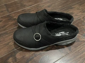 Skechers Commute Time gemütliche vegane Damen-Clogs mit Chenillefutter Größe 7,5 - Bild 1 von 8