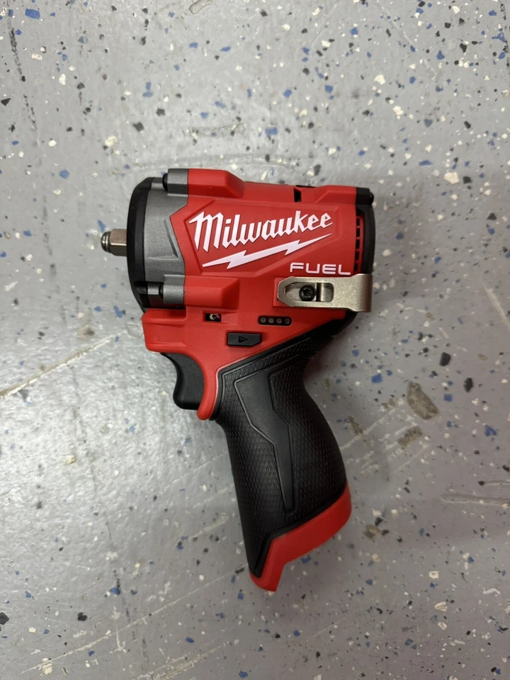 Milwaukee 2562-20 M12 FUEL 12V 3/8" Stubby Impact Wrench - Bare Tool
