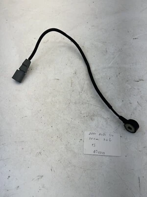 Audi S4 2013-2018 3,0 L motor izquierdo sensor de golpe fabricante de equipos originales. Foto 1 de 4