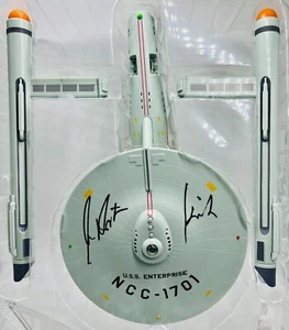 William Shatner firmato Star Trek nave stellare Enterprise ""Kirk"" Beckett testimone - Foto 1 di 12