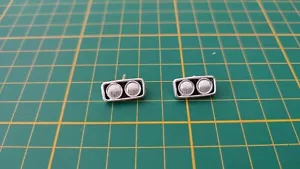 Rolls-Royce Camargue Burago BBurago 1/22 Miniature Headlights #B58 - Picture 1 of 2