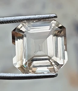 Natural topaz Imperial 7.85 ct from katlam pakistan beautiful Asscher cut - Picture 1 of 4