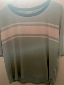 NWT Pink Republic Women's Large Short Sleeve Blue White Striped T-Shirt O2 - Picture 1 of 8