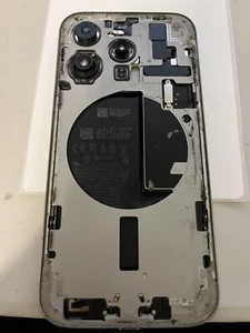 Apple iPhone 15 Pro - 256 GB - Natural Titanium (AT&T) - Zdjęcie 1 z 6
