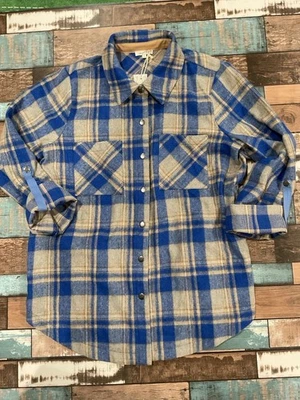Mystery Flannel Shacket Shirt Size Large NWT Blue And Beige Plaid With Pockets - Image 1 of 4
